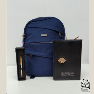 Set mochila, libreta tipo agenda y bolígrafo personalizado